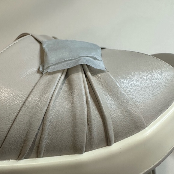 Cole Haan Women's Aubree Grand Ruched Slide Sandal Brand New Never Worn Sz 8.5 - Picture 7 of 9